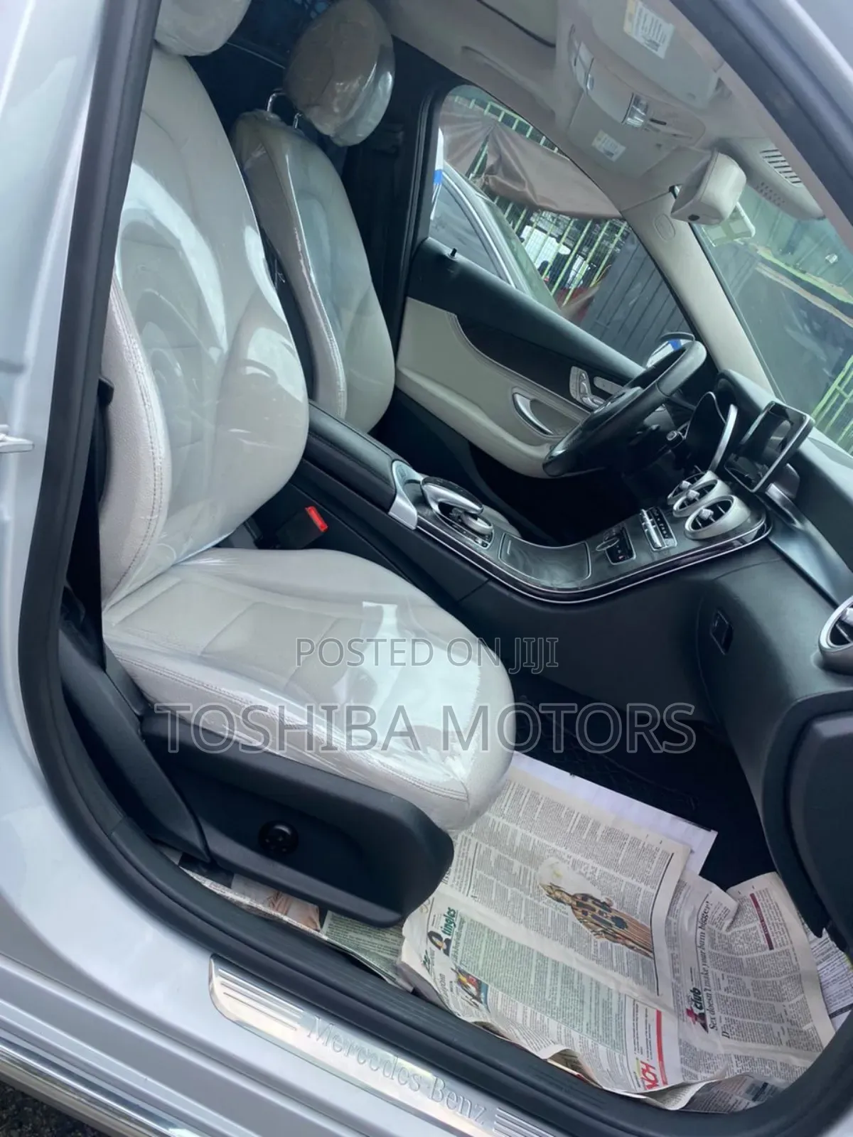 Mercedes-Benz C300 2015 Silver