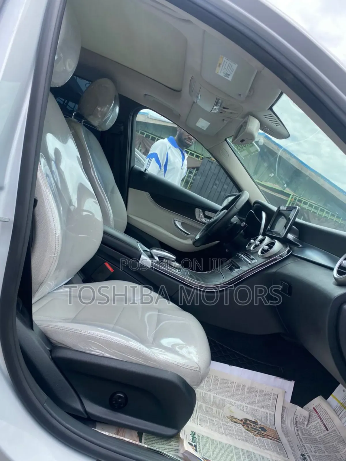 Mercedes-Benz C300 2015 Silver