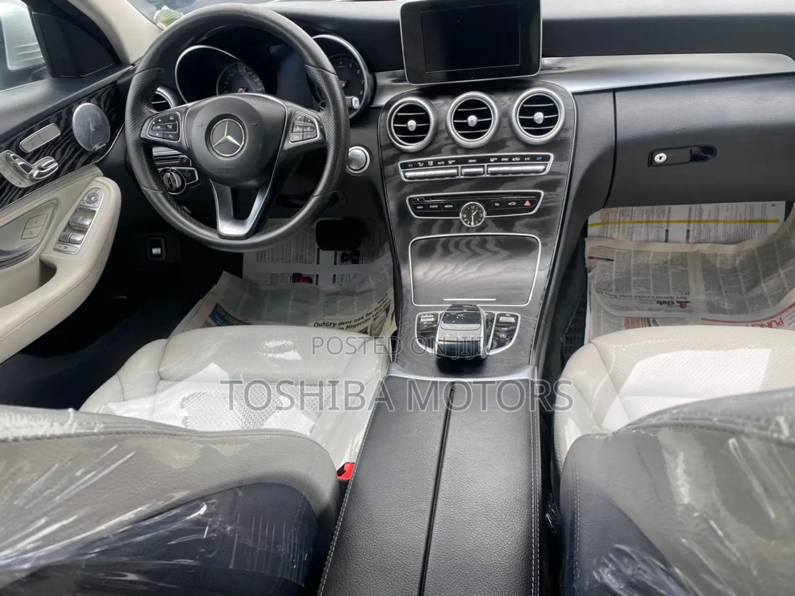 Mercedes-Benz C300 2015 Silver