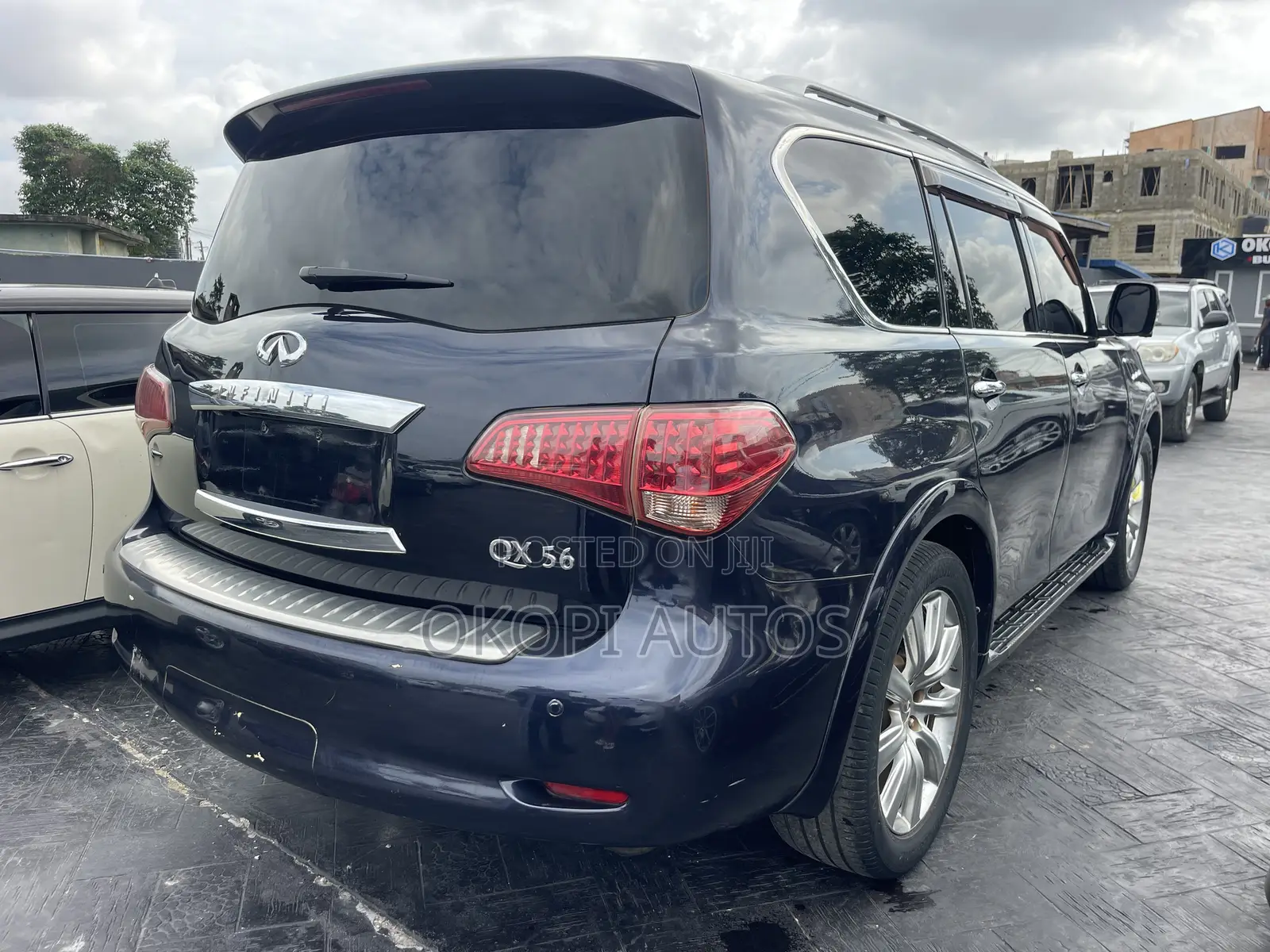 Infiniti QX56 2013 Black