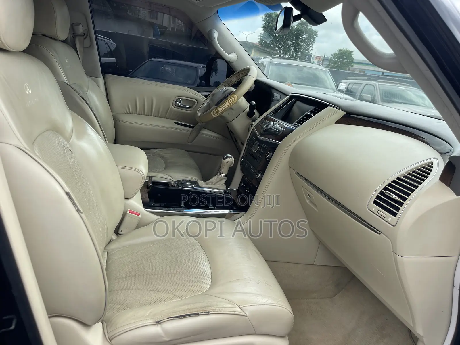 Infiniti QX56 2013 Black