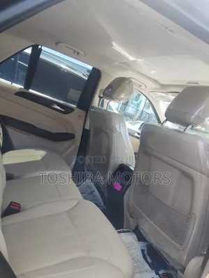 Mercedes-Benz GLE-Class GLE 350d 4MATIC 2017 Blue