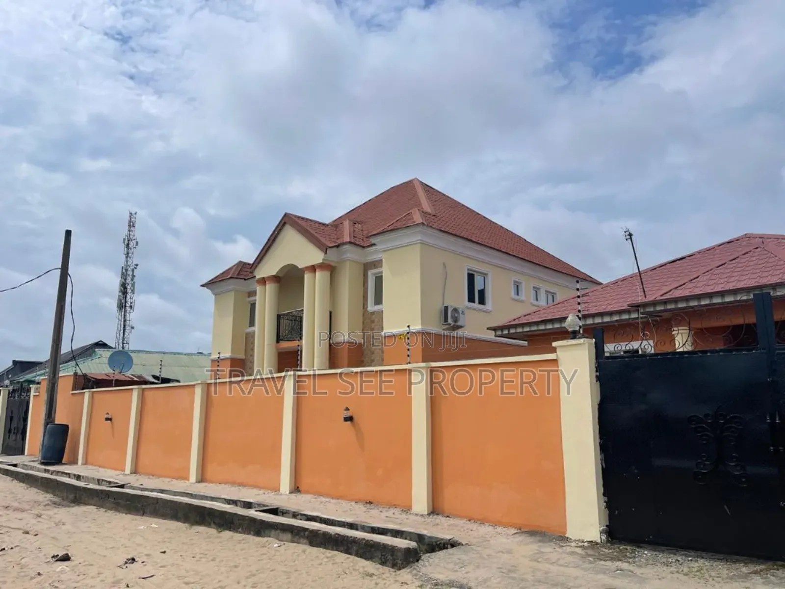 Furnished 3bdrm Block of Flats in Mayfair Garden for sale
