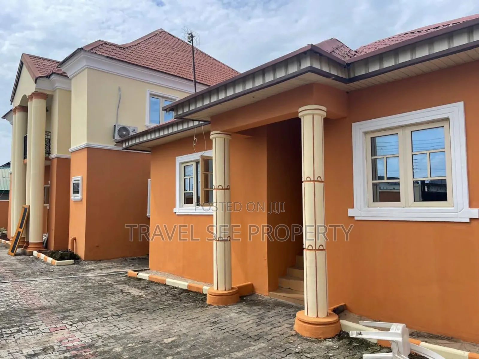 Furnished 3bdrm Block of Flats in Mayfair Garden for sale