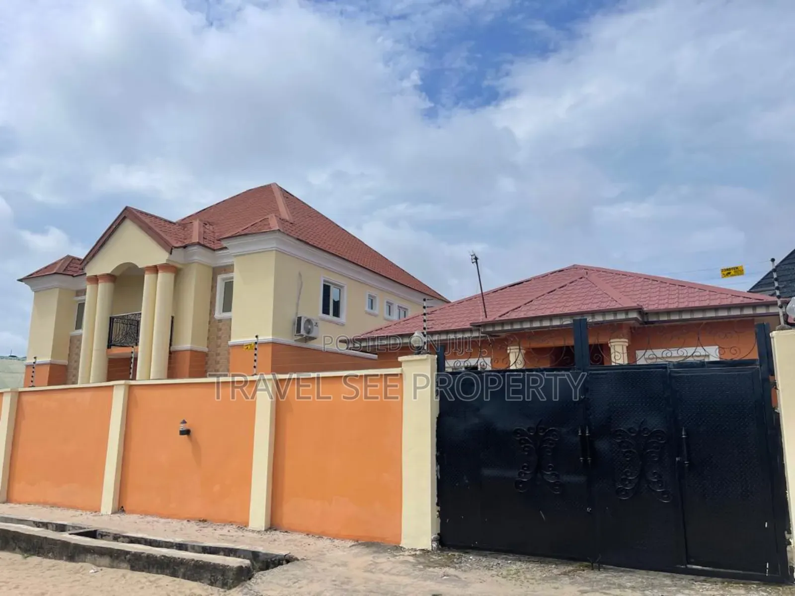 Furnished 3bdrm Block of Flats in Mayfair Garden for sale