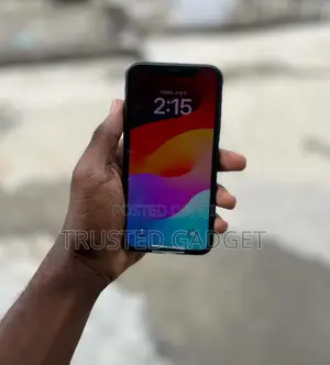 Apple iPhone XR 64 GB Black
