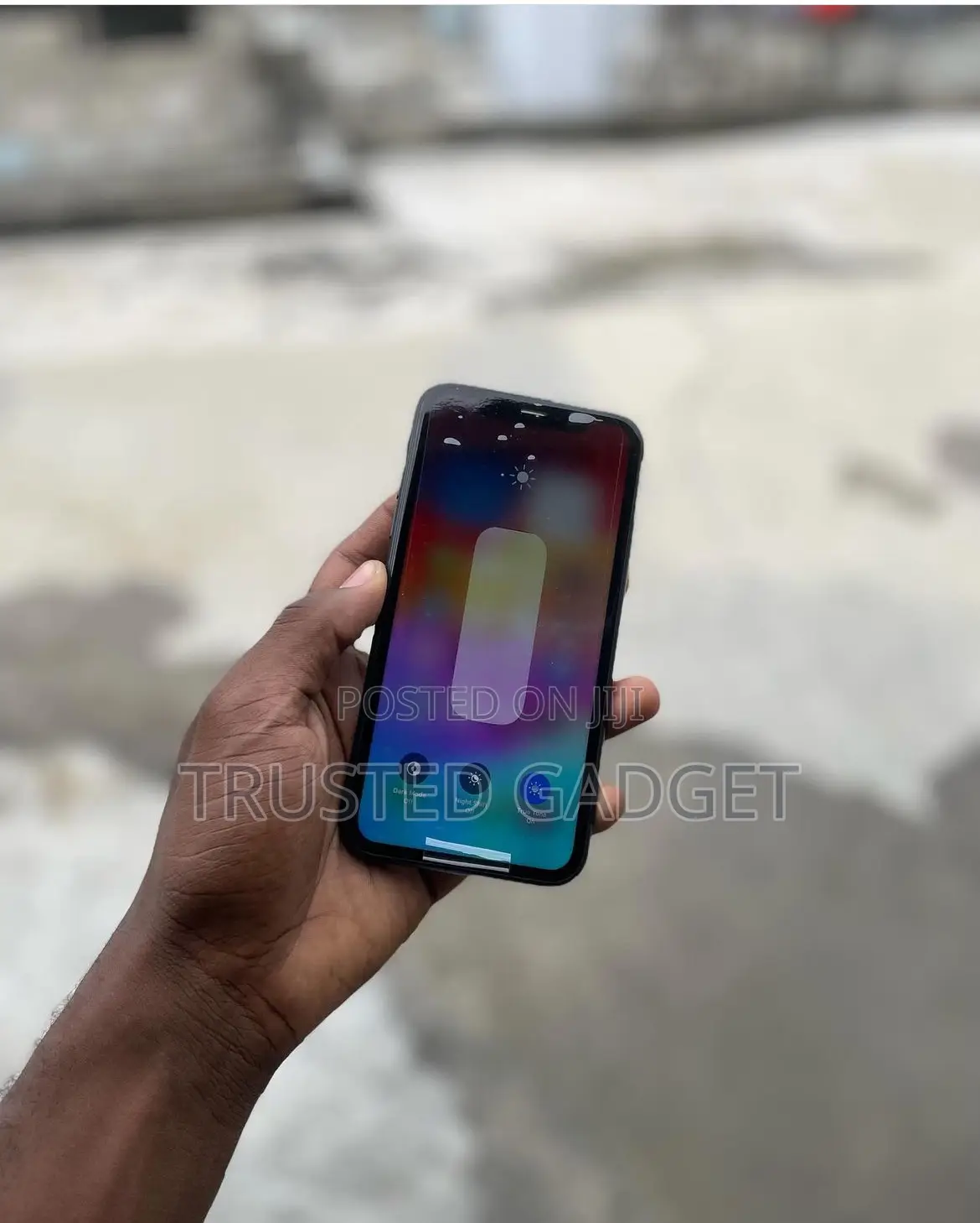 Apple iPhone XR 64 GB Black