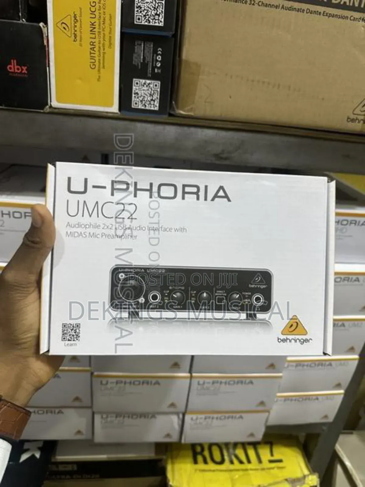 Behringer U-Phoria UMC22 2×2 USB Audio Interface