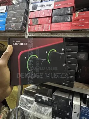 Photo - Focusrite Scarlett 2i2 4th Gen Audio Interface