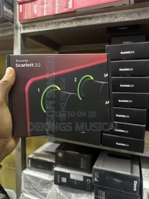 Focusrite Scarlett 2i2 4th Gen Audio Interface