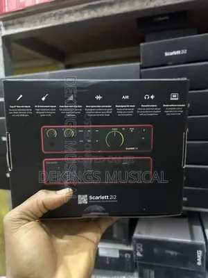 Focusrite Scarlett 2i2 4th Gen Audio Interface