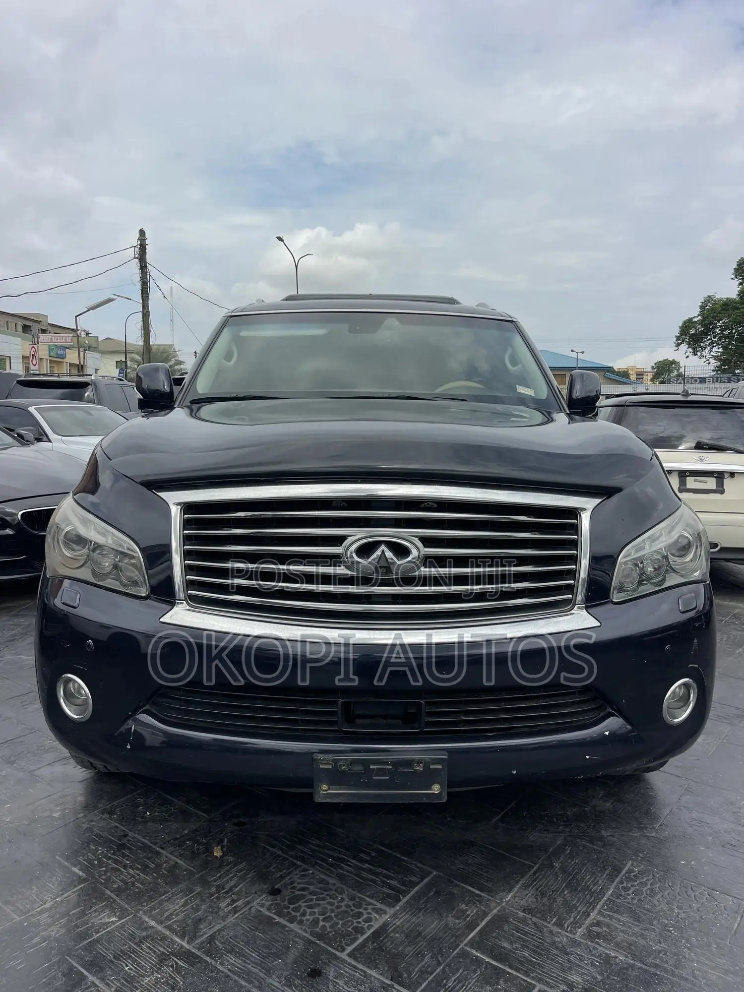 Infiniti QX56 2013 Black