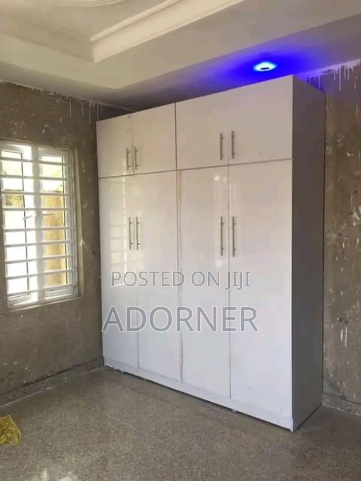 Wardrobe Closet