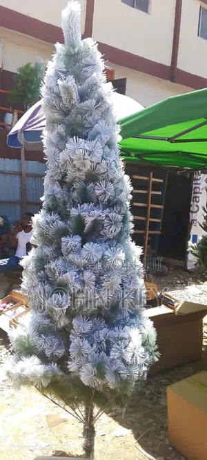 Pine Christmas With Snow Flask