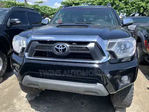 Toyota Tacoma 2015 Black