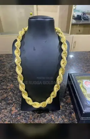 Pure Gold 750 Italy 18karat Twist Chain