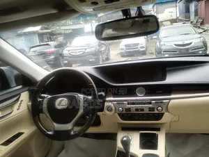 Lexus ES 2015 Gray
