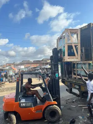 Order for Your Windscreen Glass We Deliver All Round Lagos