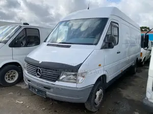 Mercedes-Benz Sprinter 2005 White