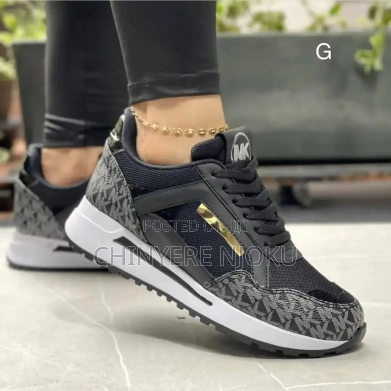 Unisex Sneakers