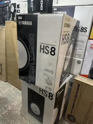 Yamaha HS8 Powered Studio Monitor Speaker Black (Pair)