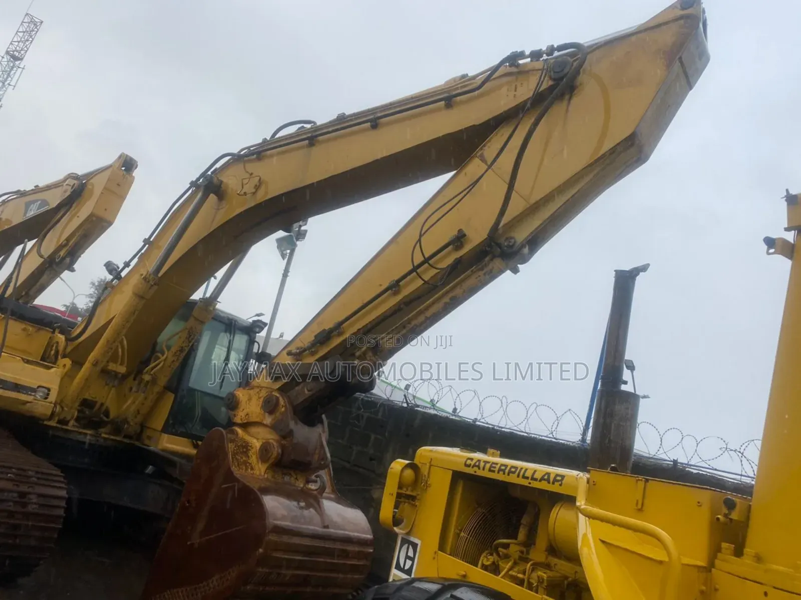 Excavator 330