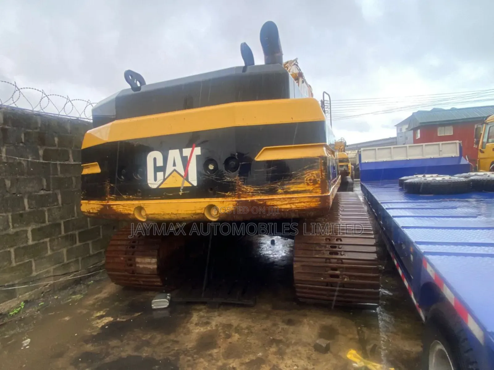 Excavator 330