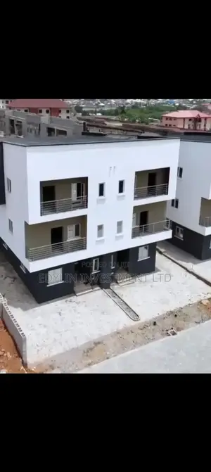 5bdrm Duplex in Katampe (Main) for sale