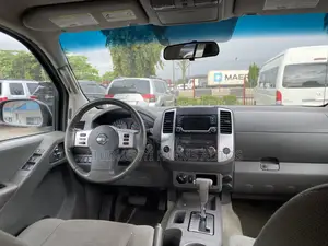 Nissan Frontier 2016 Gray