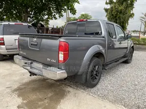 Nissan Frontier 2016 Gray