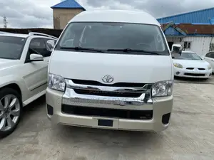 Toyota HiAce 2015 White