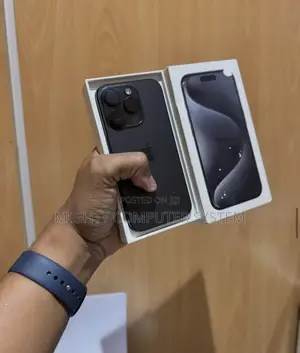 New Apple iPhone 15 Pro 128 GB Black
