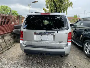 Honda Pilot 2009 Silver