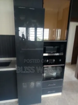 3bdrm Block of Flats in Jabi for rent