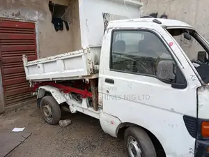 Daihatsu Hijet Tipper Truck 2020 White