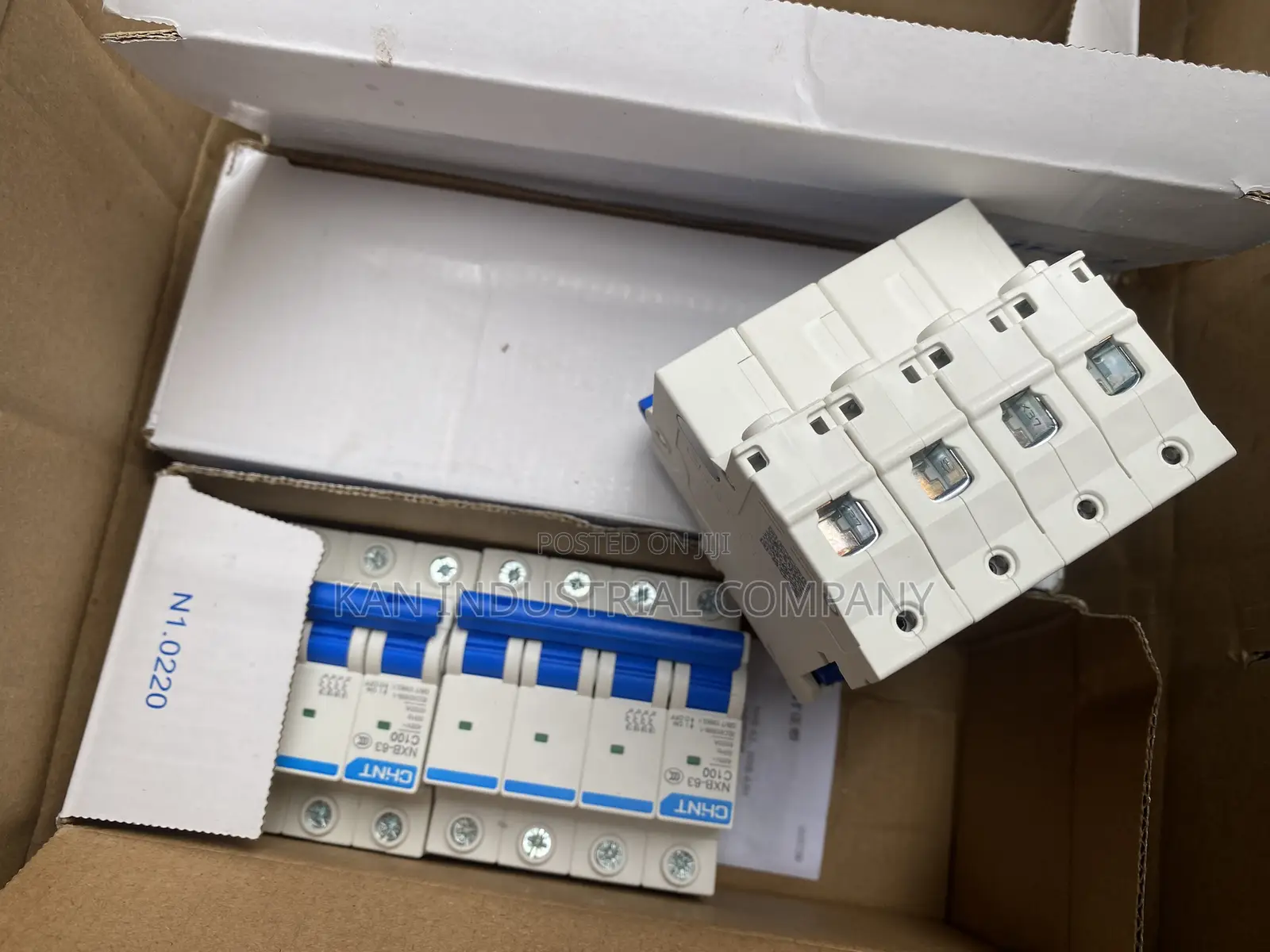 4 Pole Chint MCB Breakers