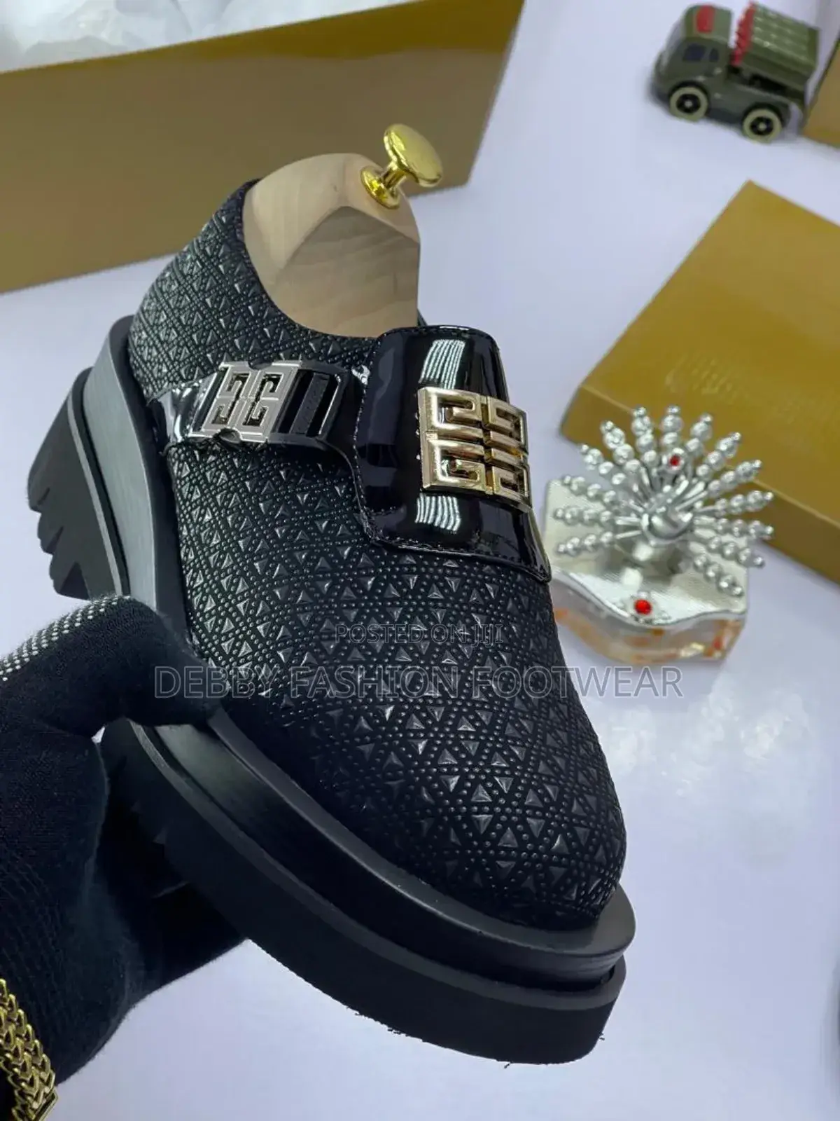 Givenchy High Quality Men Shoe