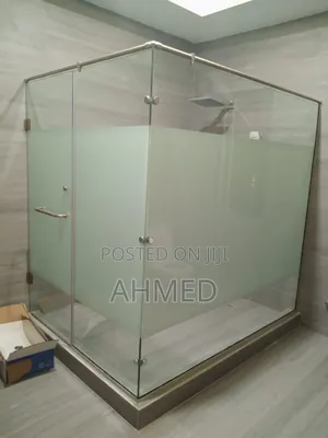 Cubicle Toilet Glass