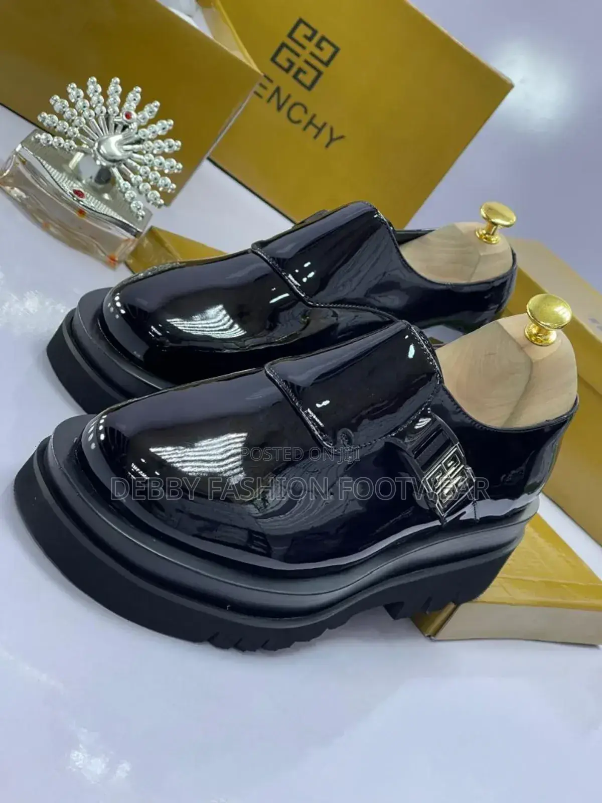 Givenchy High Quality Shoe