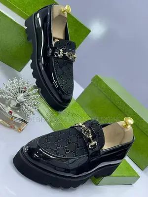 Gucci High Quality Shoe