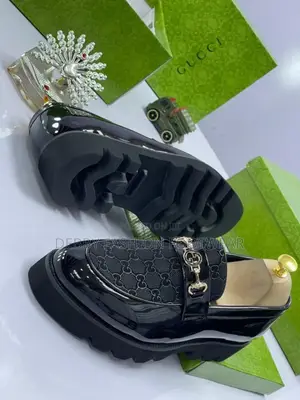 Gucci High Quality Shoe