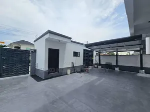 Furnished 5bdrm Duplex in Lekki for sale