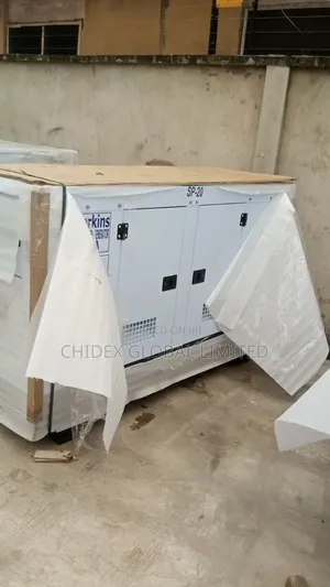 20kva Perkins Soundproof Diesel Generator 100%