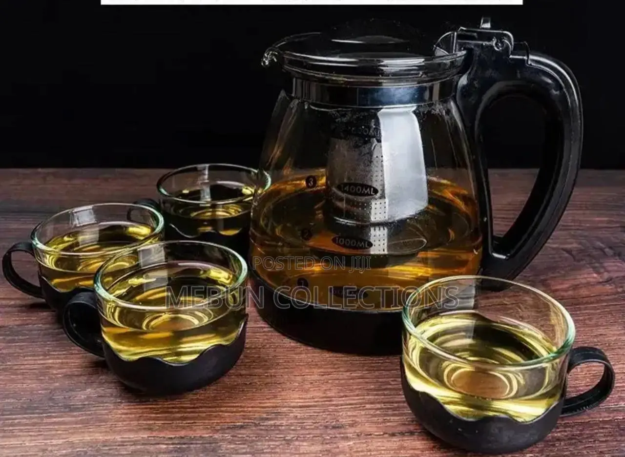Glass Teapot With 4 Tea Cups