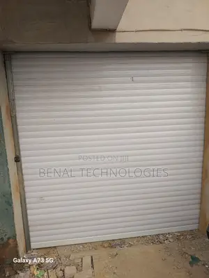 Customizable Roller Shutter Installation for Gates Garages