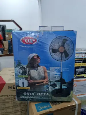 Photo - Refreshing Ox' Hexa Rf-16 18''rechargeable Fan Standing Fan