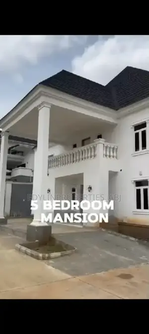 5bdrm Duplex in Guzape District for sale