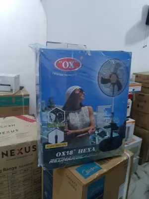 Very Quiet Ox' Hexa Rf-16 18'' Rechargeable Standing Fan