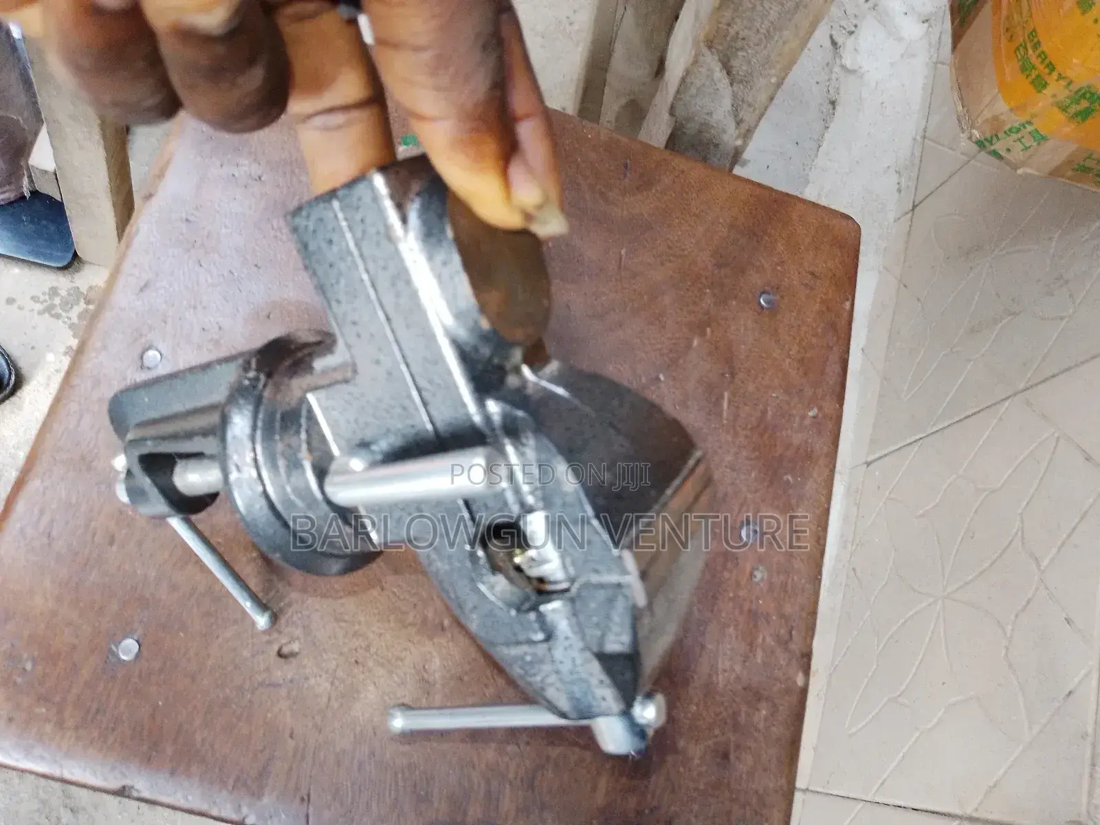 Table Bench Vice