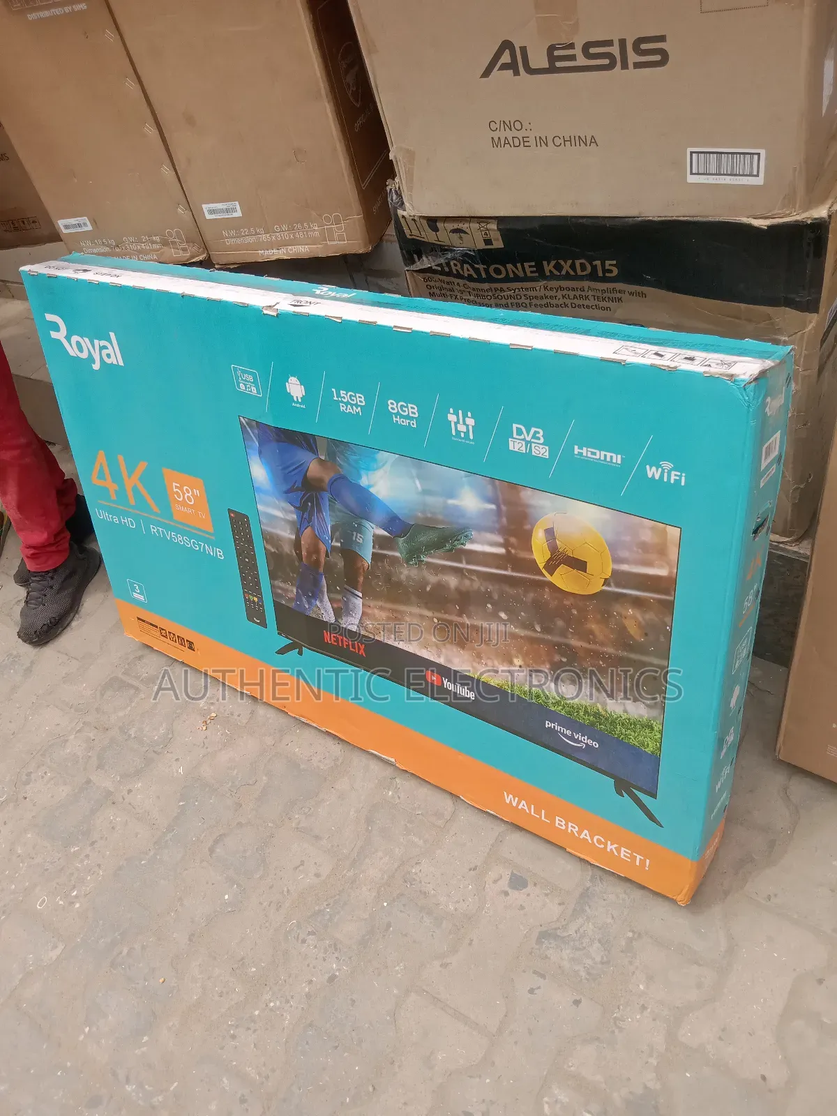 Royal 58" Smart Tv